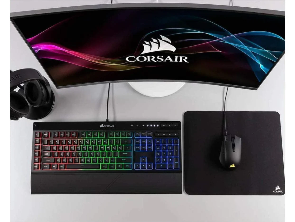 Corsair Gaming MM100 Mouse Pad - Glide-Optimised Textile Surface - Image 3